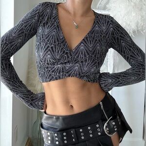 Black and White Patterned Women's Crop Top